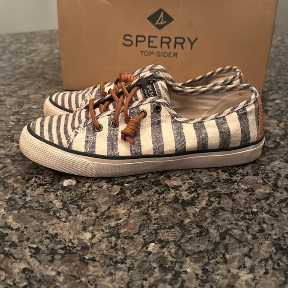 Sperry womens Striped Navy and White canvas sneakers 7.5 - Picture 6 of 11